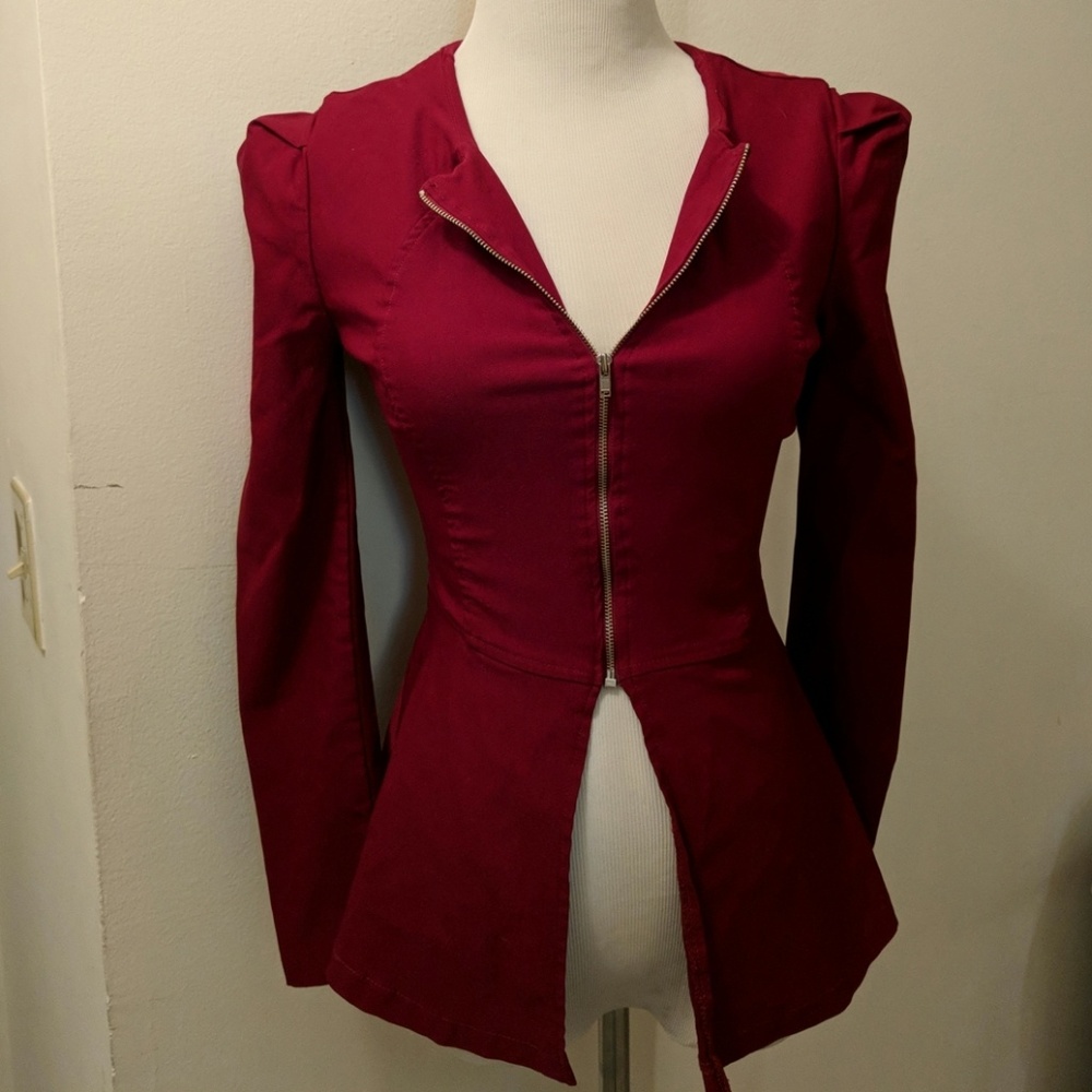Red puplum blazer suit jacket with zip - preowned